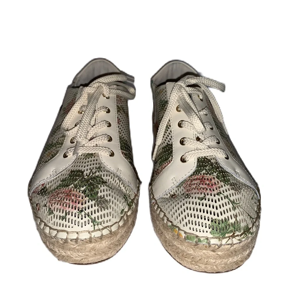 Vince Camuto Joellan Leather Perforated Floral Espadrille Sneaker Size 9M